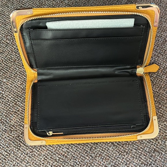 Wallet/clutch - Picture 4 of 11